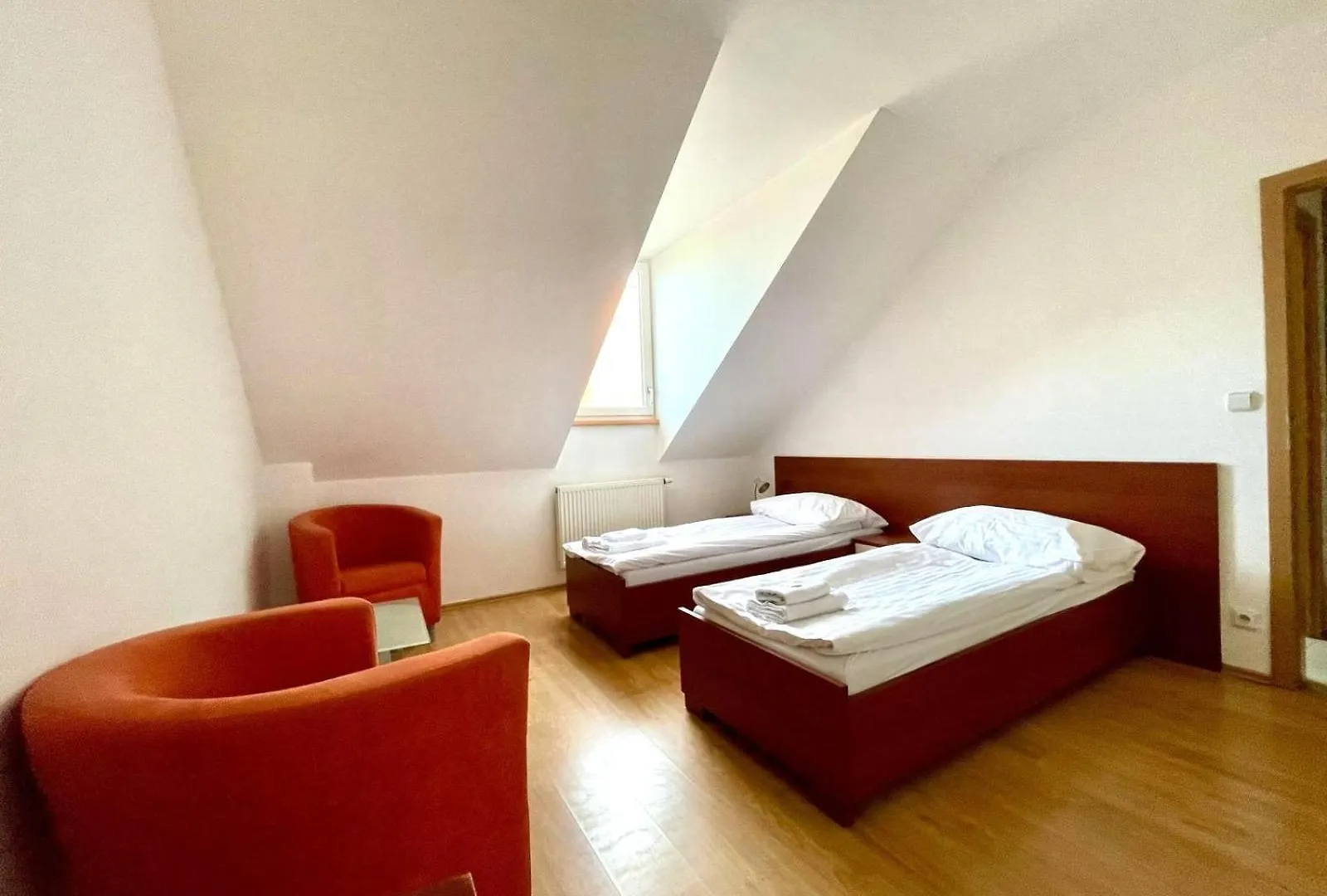 Blatensky Dvur Guest House Pardubice